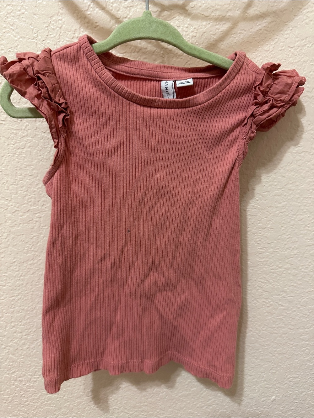3/15$ Janie and Jack Dusty Rose Ribbed Ruffle Sleeve Tank